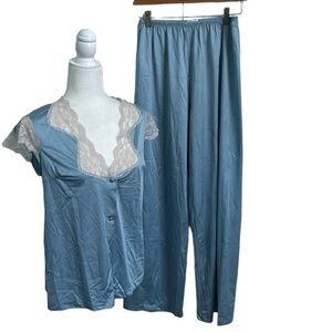 Vintage Vanity Fair Blue Pajama Set Lace Trim USA Made Size Small